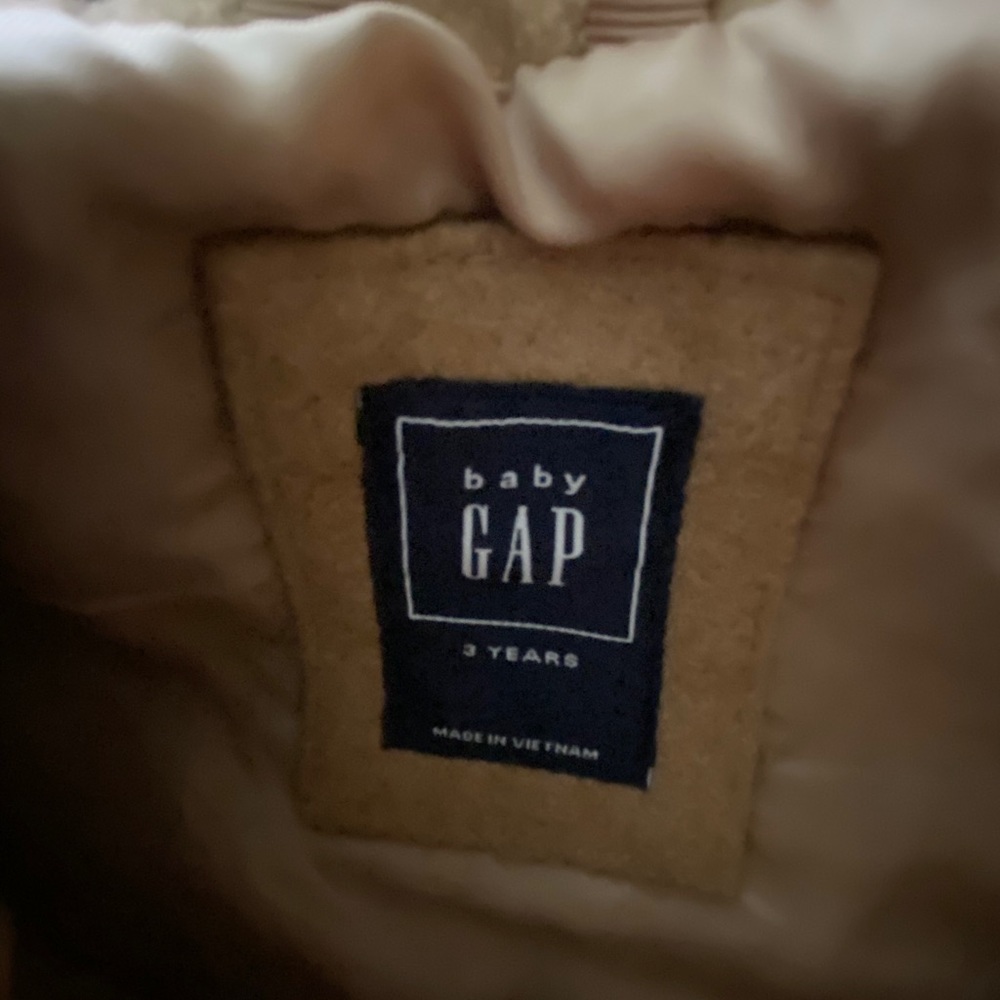 Gap coat
